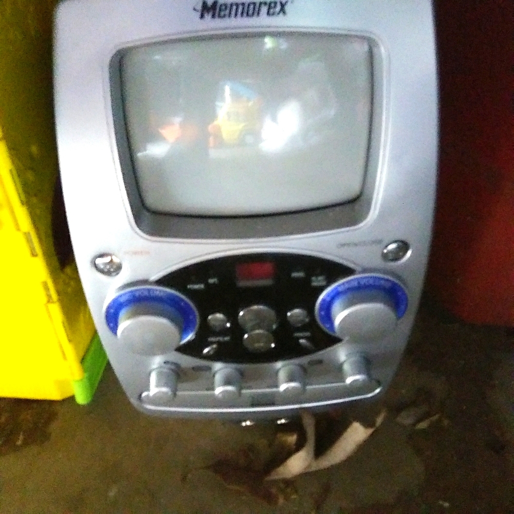 Memorex karaoke with Mic and cassette recorder
